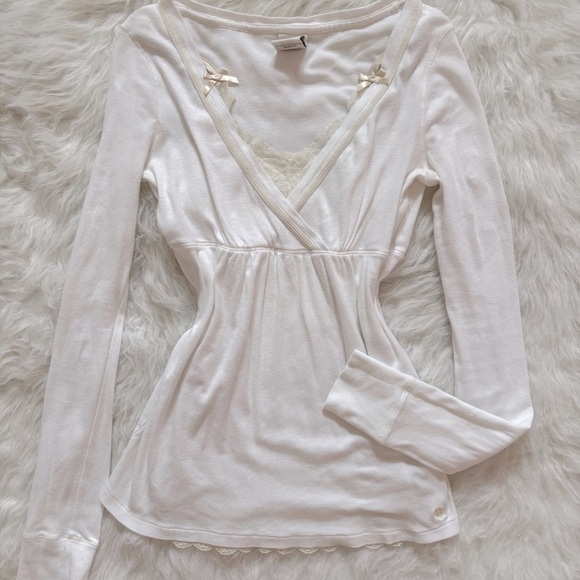 Abercrombie and Fitch Babydoll Top - Picture 4 of 8